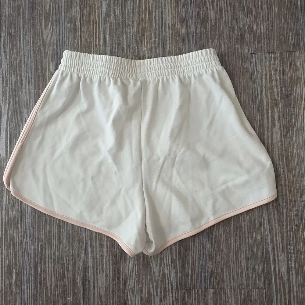 Adidas Fashion Graphics Floral Shorts Fleece Cream Tan IS3869 Women's Small S - Picture 7 of 7